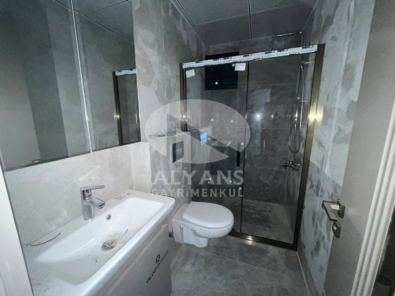 ALYANS'TAN PRESTİJLİ SOSYAL ALANLI SİTE İÇERİSİNDE KİRALIK 2+1