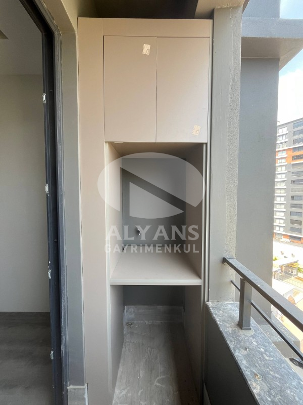 ALYANS'TAN PRESTİJLİ SOSYAL ALANLI SİTE İÇERİSİNDE KİRALIK 2+1