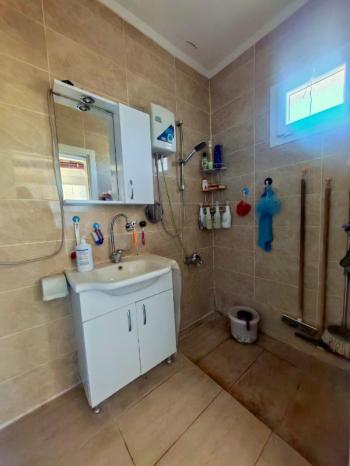 Didim Akyeniköy'de Satılık 1000m2 Arsa ve Ruhsatlı Köy Evi - Ege Emlak Didim