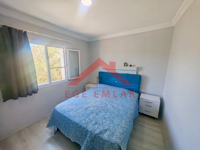Didim Akyeniköy'de Satılık 1000m2 Arsa ve Ruhsatlı Köy Evi - Ege Emlak Didim