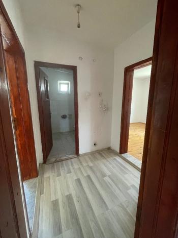GÜVENAY - ÇORUM KALE MAH. SALI PAZARI CİVARI 3+1 KİRALIK DAİRE