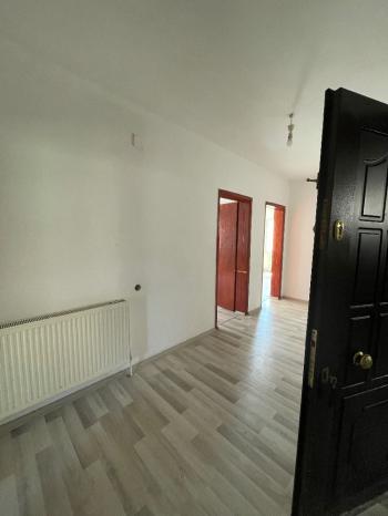 GÜVENAY - ÇORUM KALE MAH. SALI PAZARI CİVARI 3+1 KİRALIK DAİRE