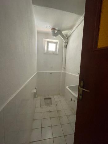 GÜVENAY - ÇORUM KALE MAH. SALI PAZARI CİVARI 3+1 KİRALIK DAİRE