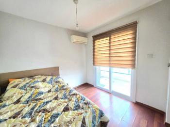 KKTC Girne Merkezde Türk Malı Deniz Manzaralı Satılık 1+1 Eşyalı Penthouse