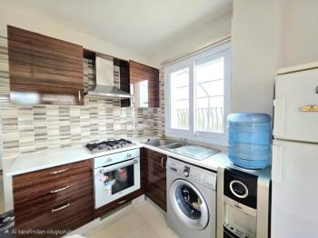 KKTC Girne Merkezde Türk Malı Deniz Manzaralı Satılık 1+1 Eşyalı Penthouse