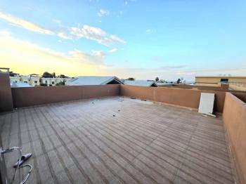 KKTC Girne Merkezde Site İçerisinde Satılık 1+1 Penthouse