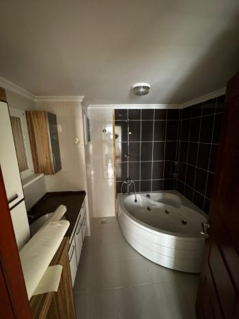 AFYON ÜÇOK EMLAKTAN HATTAT KARAHİSAR MAH 3+1 120M² TEMİZ BAKIMLI KİRALIK DAİRE 