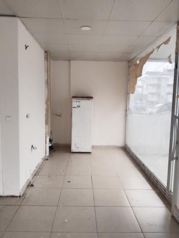 AFYON ÜÇOK EMLAKTAN MARAŞEL FEVZİ ÇAKMAK MAH 80M² SATILIK DÜKKAN
