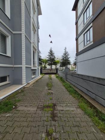 AFYON ÜÇOK EMLAKTAN KANLICA MAH 3+1 120M² SIFIR AYARINDA SATILIK DAİRE 