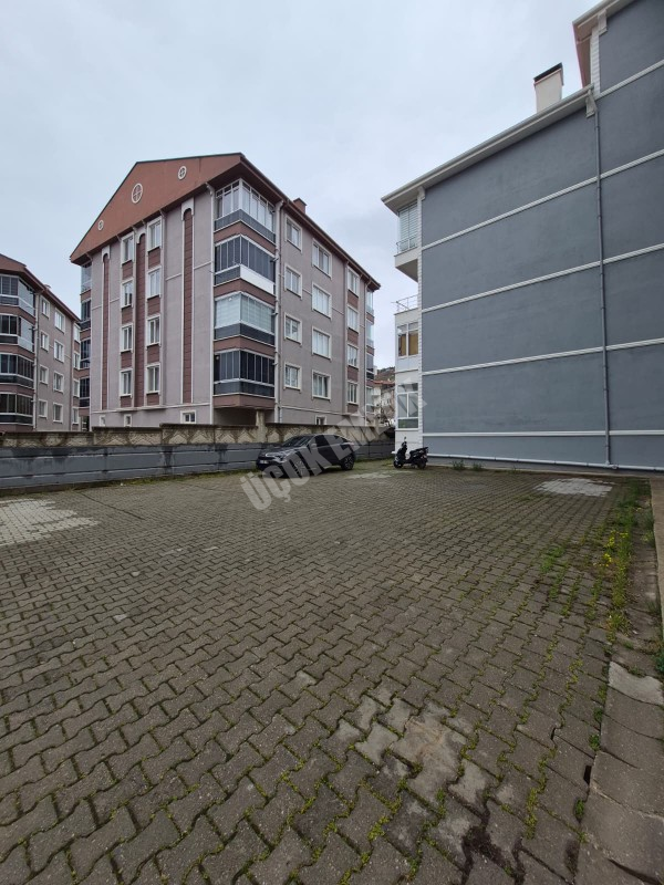 AFYON ÜÇOK EMLAKTAN KANLICA MAH 3+1 120M² SIFIR AYARINDA SATILIK DAİRE 