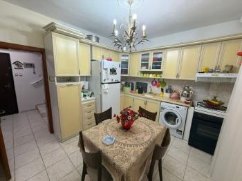 ALTINKUM MAHALLESİ’NDE AYRI MUTFAK, GENİŞ TERASLI, KONFORLU, 3+1 KISMİ EŞYALI SATILIK DAİRE