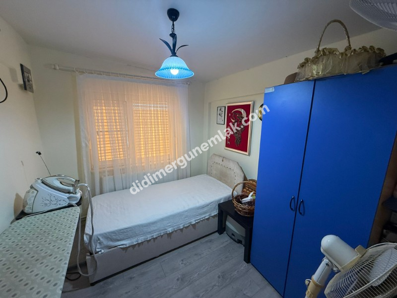ALTINKUM MAHALLESİ’NDE AYRI MUTFAK, GENİŞ TERASLI, KONFORLU, 3+1 KISMİ EŞYALI SATILIK DAİRE
