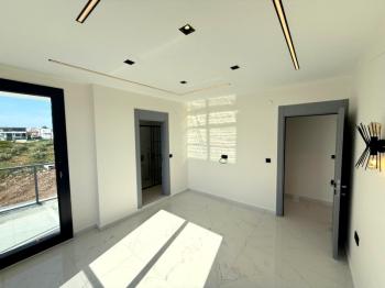 Didim'de Satılık Havuzlu 3+1 Villa