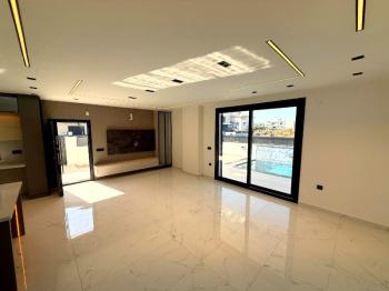 Didim'de Satılık Havuzlu 3+1 Villa
