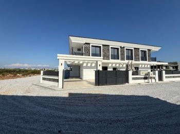 Didim'de Satılık Havuzlu 3+1 Villa