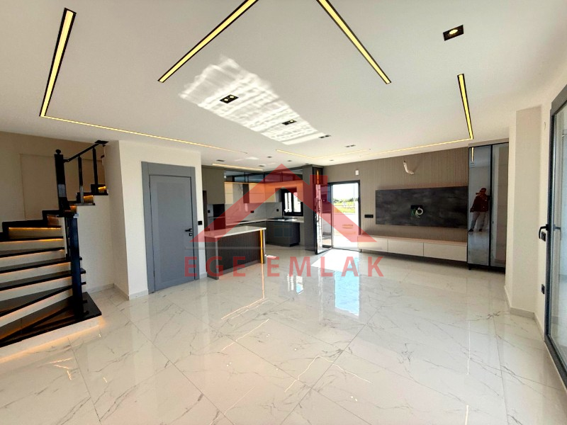 Didim'de Satılık Havuzlu 3+1 Villa