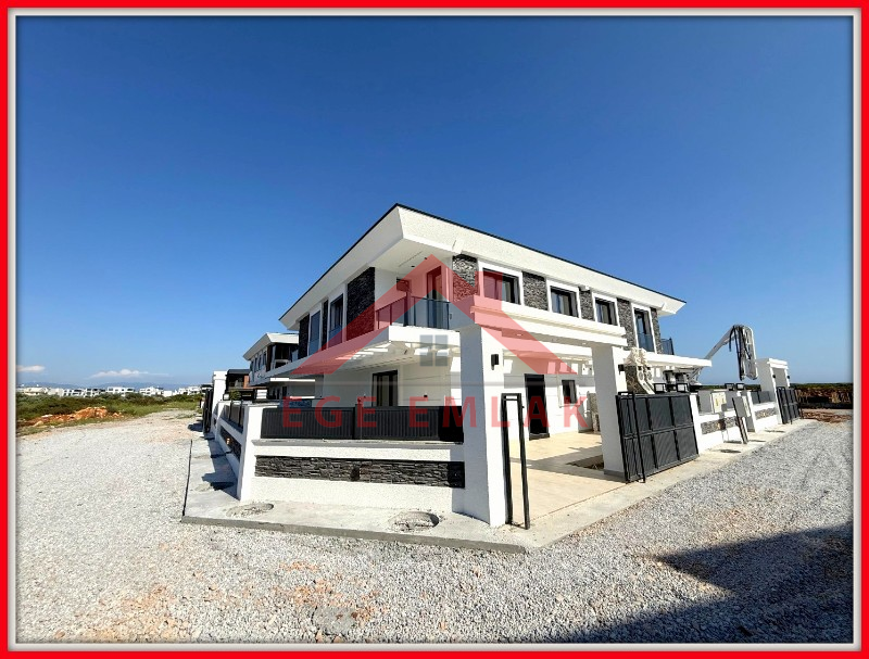 Didim'de Satılık Havuzlu 3+1 Villa