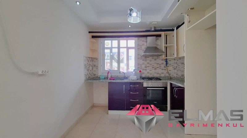 Elmas’tan Akkent’te Nezih Site İçi Merkezi Isıtmalı  2+1