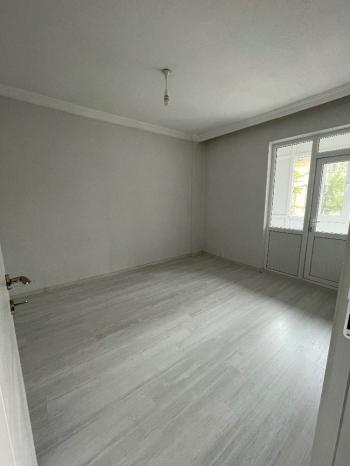 GÜVENAY - ÇORUM KARAKEÇİLİ FATİH CADDESİ ÜZERİNDE KİRALIK 3+1 DAİRE