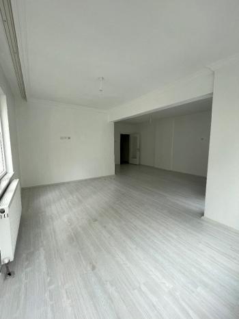 GÜVENAY - ÇORUM KARAKEÇİLİ FATİH CADDESİ ÜZERİNDE KİRALIK 3+1 DAİRE