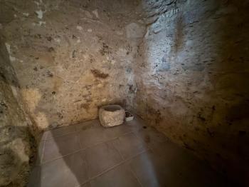 Kıbrıs Girne Ozanköy'de Restorasyona Uygun Tarihi Ev