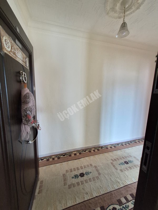 AFYON ÜÇOK EMLAKTAN EŞREFPAŞA MAH 3+1 115M² TEMİZ BAKIMLI SATILIK DAİRE