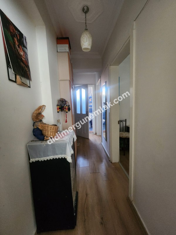 EFELER MAHALLESİ’NDE PARK CEPHELİ, ÖNÜ AÇIK – EŞYALI 2+1 SATILIK DAİRE – KAÇIRILMAYACAK FIRSATI! 