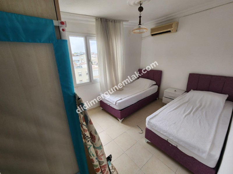 ÇAMLIK MAHALLESİ’NDE 3 DAİRELİ BİNADA KATTA TEK, EŞYALI 3+1 SATILIK DUBLEKS DAİRE FIRSATI!