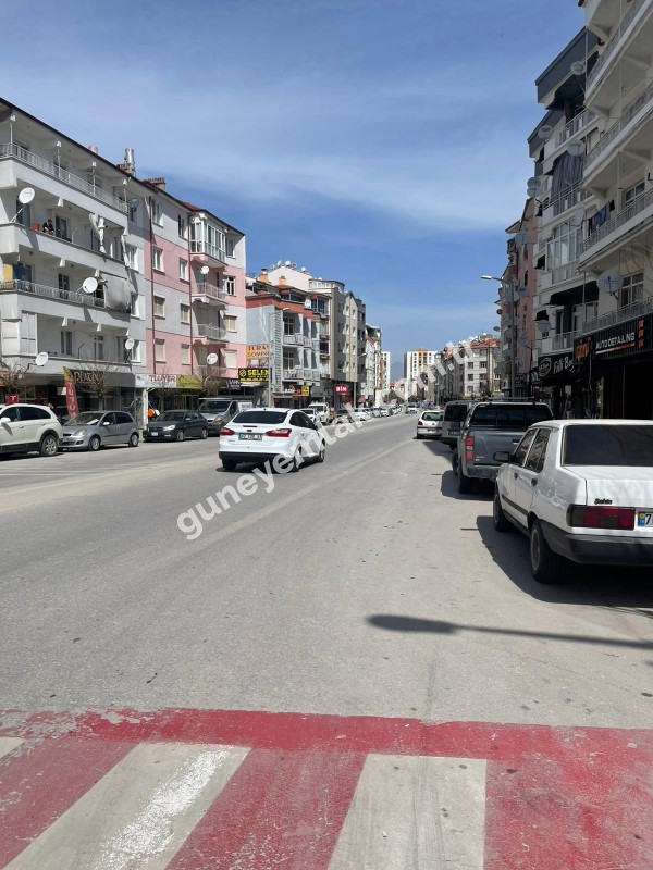 MERKEZDE 3 KATLI DEV TİCARİ FIRSAT! YATIRIMIN EN GÜÇLÜ HALİ!