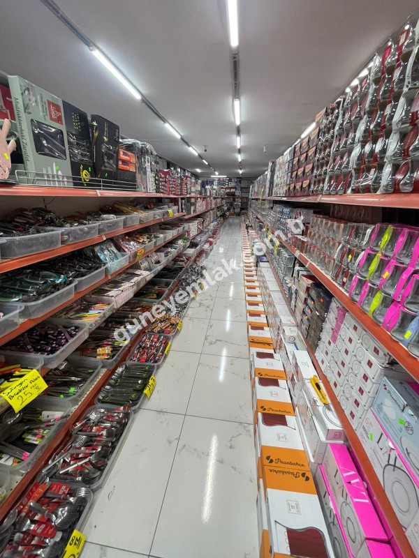 MERKEZDE 3 KATLI DEV TİCARİ FIRSAT! YATIRIMIN EN GÜÇLÜ HALİ!