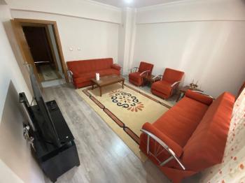 GÜVENAY - ÇORUM BUHARAEVLER MAH. 5. CADDE ARKASI 3+1 EŞYALI KİRALIK DAİRE