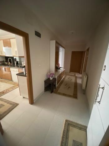 GÜVENAY - ÇORUM BUHARAEVLER MAH. 5. CADDE ARKASI 3+1 EŞYALI KİRALIK DAİRE