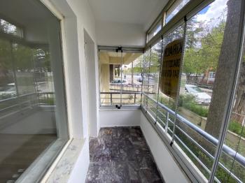 Güvenay - Çorum Üçtutlar Mahallesi Atatürk Lisesi Yanında 4+1 Kiralık Daire 
