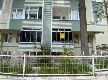 Güvenay - Çorum Üçtutlar Mahallesi Atatürk Lisesi Yanında 4+1 Kiralık Daire 