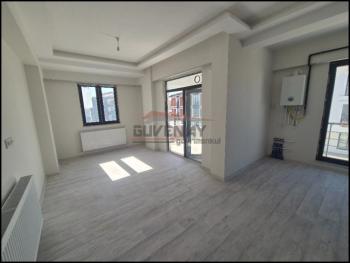 Güvenay - Çorum Çepni Mahallesi Fen Lisesi Bölgesi Kiralık 2+1 Sıfır Daire