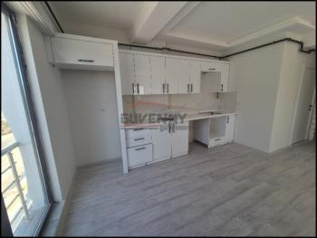 Güvenay - Çorum Çepni Mahallesi Fen Lisesi Bölgesi Kiralık 2+1 Sıfır Daire