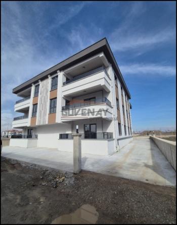 GÜVENAY - ÇORUM ÇEPNİ MAH. FEN LİSESİ YAKINI 3+1 SATILIK SIFIR DAİRE