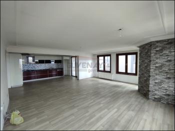 GÜVENAY - ÇORUM BAHABEY CAD. DALGIÇAR OTEL YANI SATILIK 3+1 DAİRE