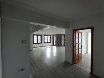 GÜVENAY - ÇORUM BAHABEY CAD. DALGIÇAR OTEL YANI SATILIK 3+1 DAİRE