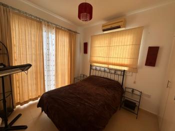Tatlısu, Mağusa'da Satılık 2+1 Daire – Ful Eşyalı ve Havuzlu Site İçinde!