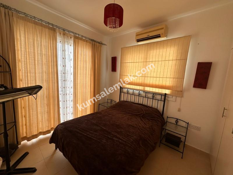 Tatlısu, Mağusa'da Satılık 2+1 Daire – Ful Eşyalı ve Havuzlu Site İçinde!