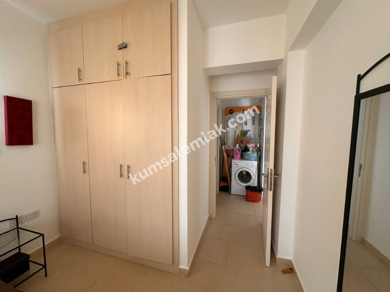 Tatlısu, Mağusa'da Satılık 2+1 Daire – Ful Eşyalı ve Havuzlu Site İçinde!