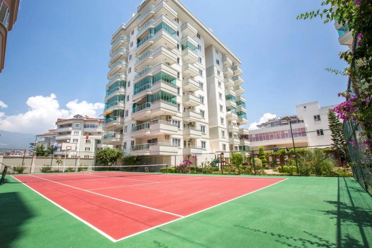 4+1 Penthouse Near Sea Tosmur