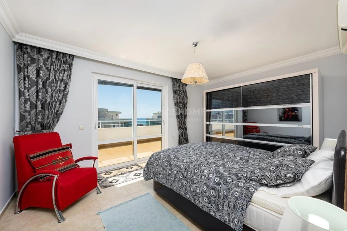 4+1 Penthouse Near Sea Tosmur