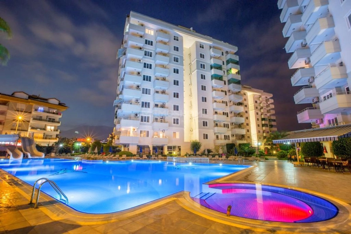 4+1 Penthouse Near Sea Tosmur