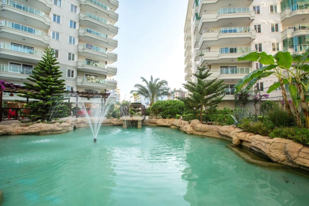4+1 Penthouse Near Sea Tosmur