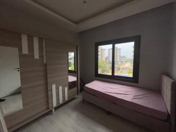 ALYANS'TAN FULL EŞYALI SOSYAL ALANLI SİTE İÇİ KİRALIK 2+1