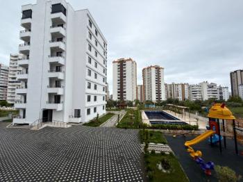 ALYANS'TAN LÜKS PROJEDE BAĞIMSIZ MUTFAK ULTRA GENİŞ OTURUMLU 2+1