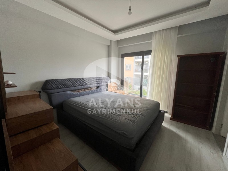 ALYANS'TAN FULL EŞYALI SOSYAL ALANLI SİTE İÇİ KİRALIK 2+1