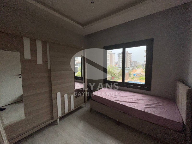 ALYANS'TAN FULL EŞYALI SOSYAL ALANLI SİTE İÇİ KİRALIK 2+1